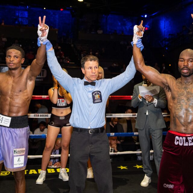 ⭐️🥊 Wendy “The Haitian Fire” Toussaint left it all in the ring, battling through a grueling 10-round main event against veteran Aaron Coley.

In a razor-close, high-level boxing match that had fans locked in from start to finish, the judges ruled the bout a majority draw.

Toussaint remains one of the division’s toughest contenders, now 17-4-1 (7 KOs). 🇭🇹🔥

#StarBoxing #RockinFights54 #boxing #WendyToussaint #AaronColey