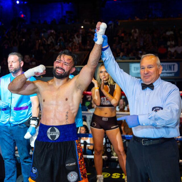 ⭐️🥊 Zay Flaherty put on a dominant performance to earn the biggest win of his career!

Flaherty scored a first-round knockdown and controlled the action for most of the fight, while Micky Scala showed tremendous heart with a furious rally in the final round. After eight exciting rounds, Flaherty earned a unanimous decision victory.

Flaherty improves to 9-1 (4 KOs). 👏🔥
#StarBoxing #RockinFights54 #boxing #LongIslandBoxing #ZayFlaherty